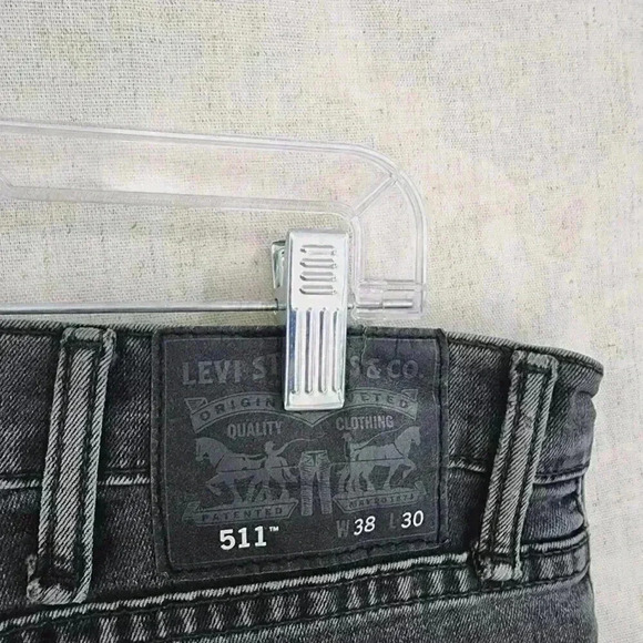 Levi's Men's 51 38x30 Gray Slim Leg Jeans Stretched 8498C - Picture 4 of 7